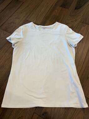 Amazon Essentials Women's Short Sleeve Crewneck T-Shirt White